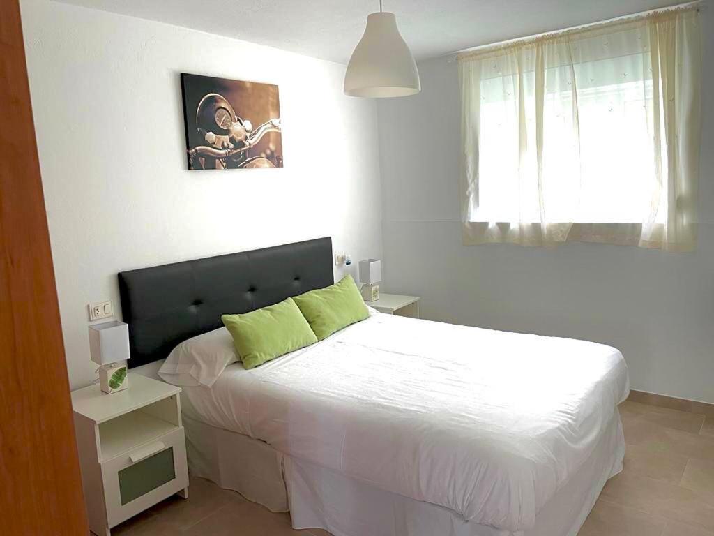 Apartamento Playa De Estorde 西宜 外观 照片